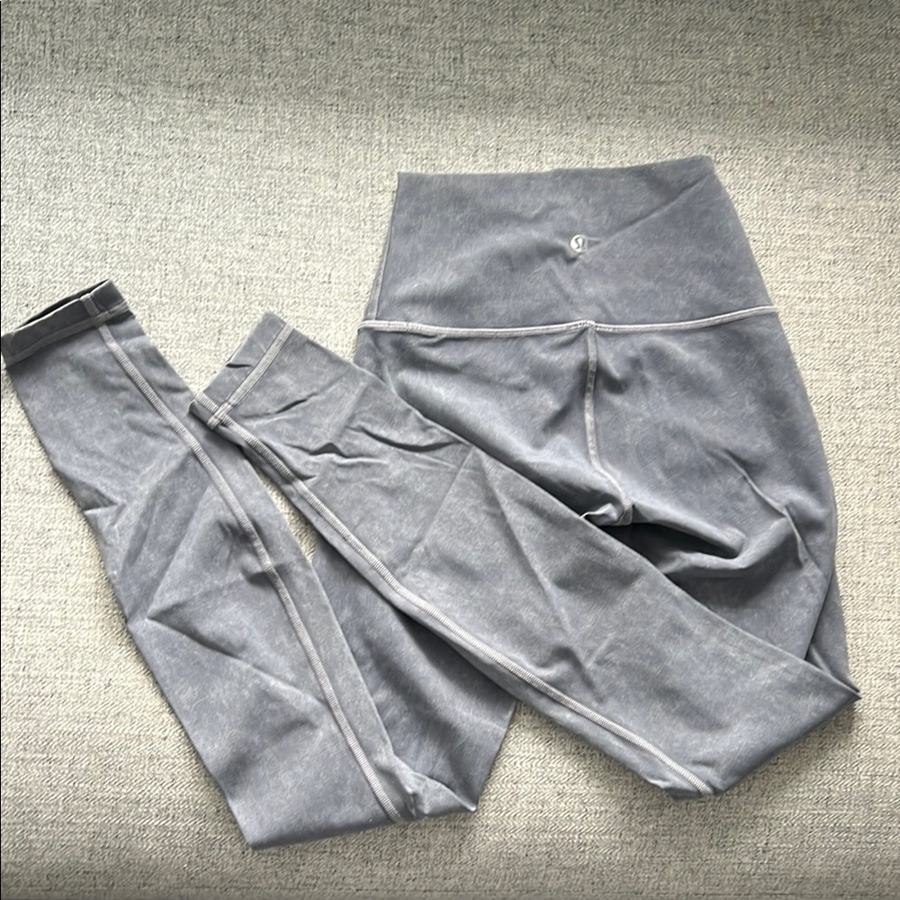 Lululemon Wunder Under High-rise Tiger 28 " Snow Washed Size 0